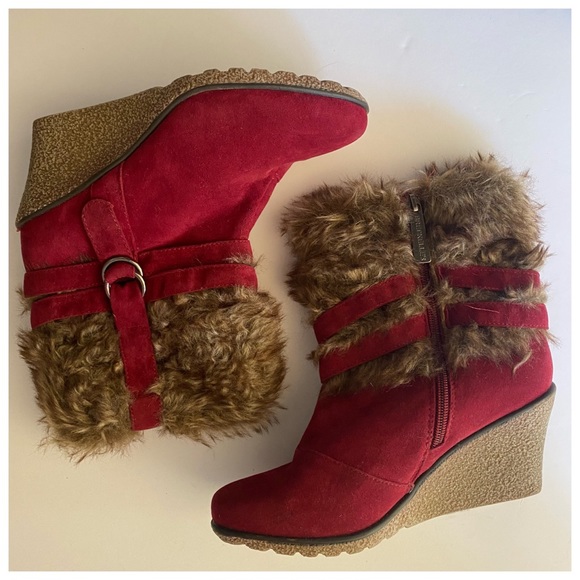 Breckelles Kansas mid-calf wedge boots NWOT size 7 - Picture 2 of 7